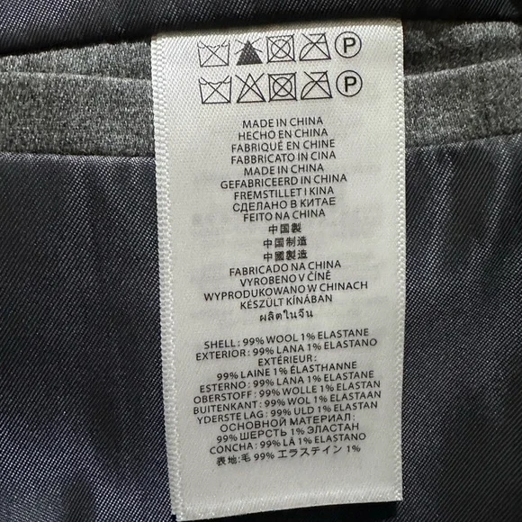 Michael Kors Men's Classic-Fit 100% Wool-Blend Stretch Solid Suit Jacket Sz.44R - Picture 15 of 16